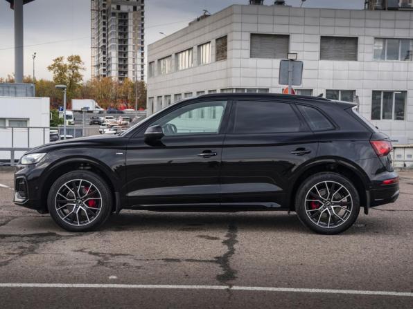 Audi Q5 II (FY) Рестайлинг с пробегом 2024 года, цена 5 599 000 рублей, 8681 км, внедорожник, Автокод Объявления