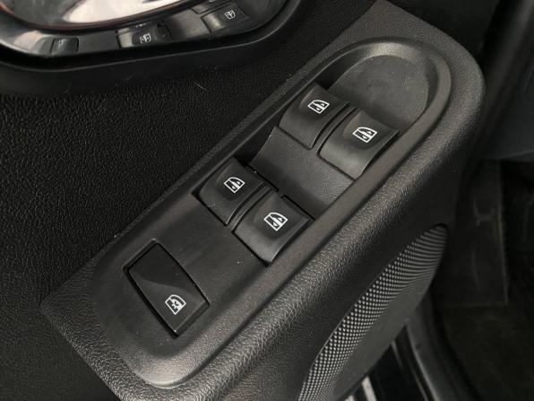 Nissan Terrano III (D10) с пробегом 2018 года, цена 1 487 000 рублей, 93778 км, внедорожник, Автокод Объявления