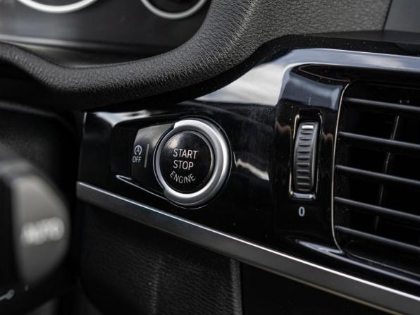BMW X3 II (F25) Рестайлинг с пробегом 2015 года, цена 1 875 000 рублей, 352758 км, внедорожник, Автокод Объявления