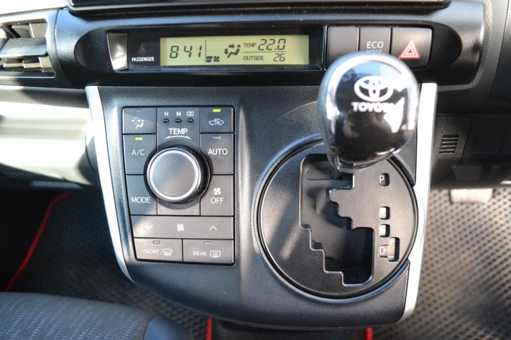 Toyota Wish II Старый Оскол  - изображение 15