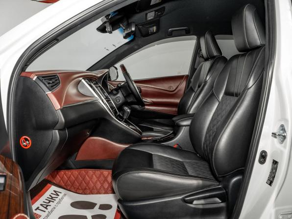 Toyota Harrier III (XU60) с пробегом 2017 года, цена 3 300 000 рублей, 95607 км, внедорожник, Автокод Объявления