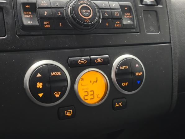Nissan Tiida I с пробегом 2007 года, цена 575 000 рублей, 250000 км, хэтчбек, Автокод Объявления