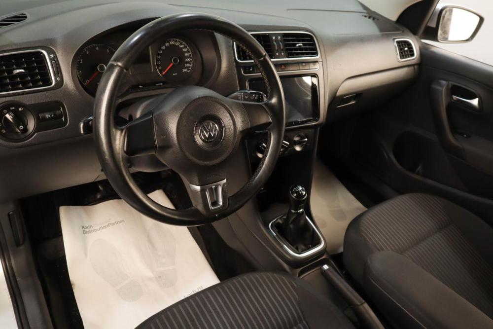 Volkswagen Polo V Челябинск  - изображение 9