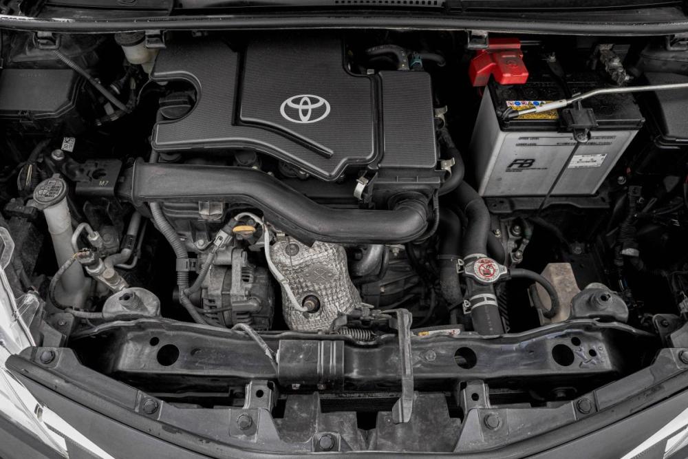Toyota Vitz III (XP130) Рестайлинг 2 Барнаул  - изображение 8