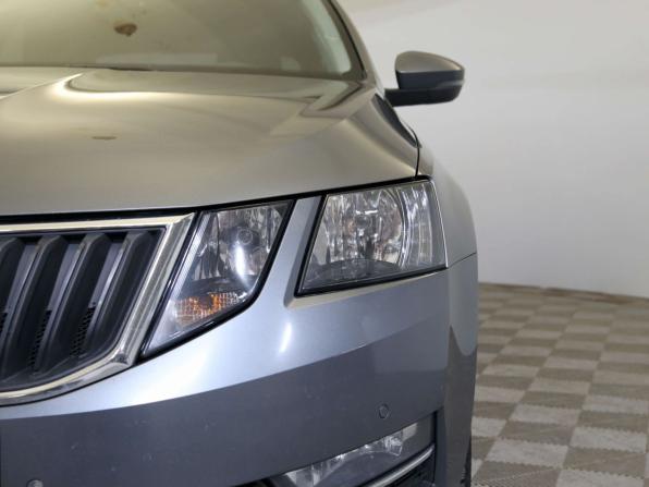 Skoda Octavia III (A7) Рестайлинг с пробегом 2019 года, цена 1 290 000 рублей, 250559 км, лифтбек, Автокод Объявления