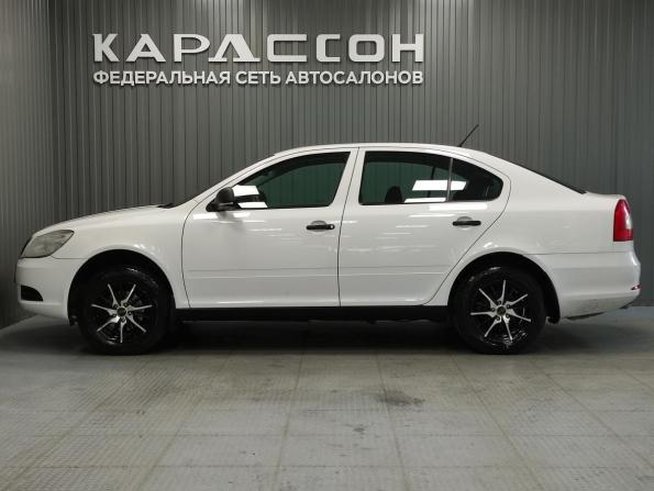 Skoda Octavia II (A5) Рестайлинг с пробегом 2011 года, цена 599 000 рублей, 232000 км, лифтбек, Автокод Объявления