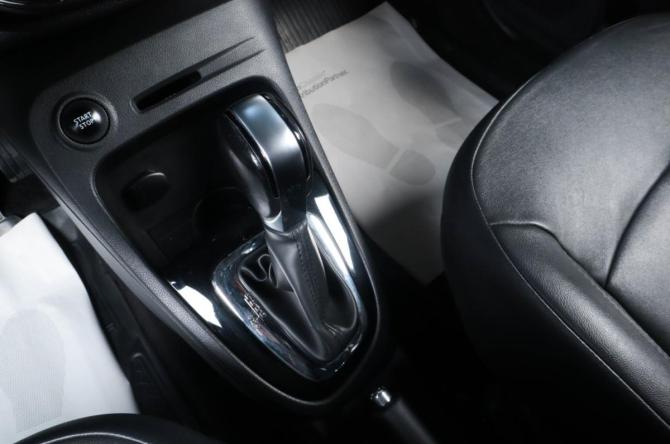 Renault Kaptur I с пробегом 2016 года, цена 1 359 000 рублей, 100149 км, внедорожник, Автокод Объявления