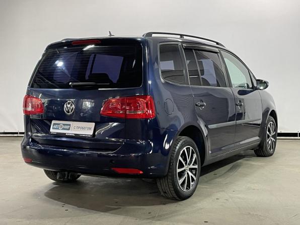 Volkswagen Touran I Рестайлинг 2 с пробегом 2011 года, цена 785 000 рублей, 258048 км, компактвэн, Автокод Объявления