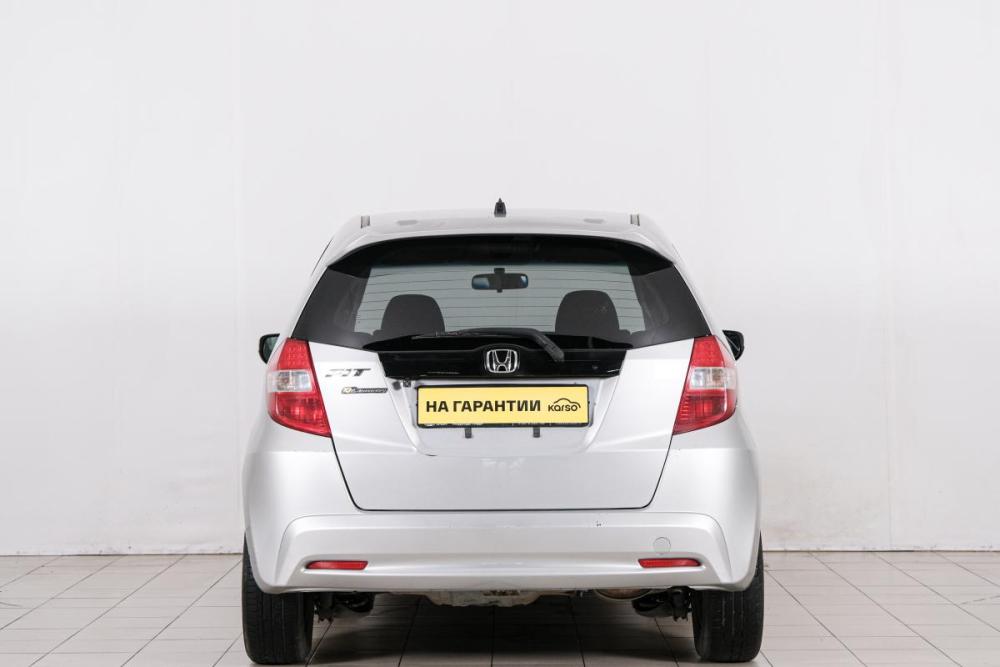 Honda Fit II Красноярск  - изображение 6