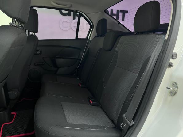 Renault Logan II Рестайлинг с пробегом 2020 года, цена 1 150 000 рублей, 76220 км, седан, Автокод Объявления