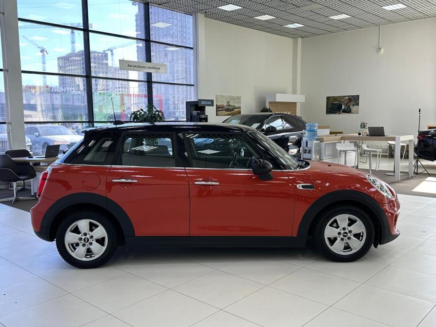 Mini Hatch III (F55/F56) Рестайлинг Санкт-Петербург  - изображение 6