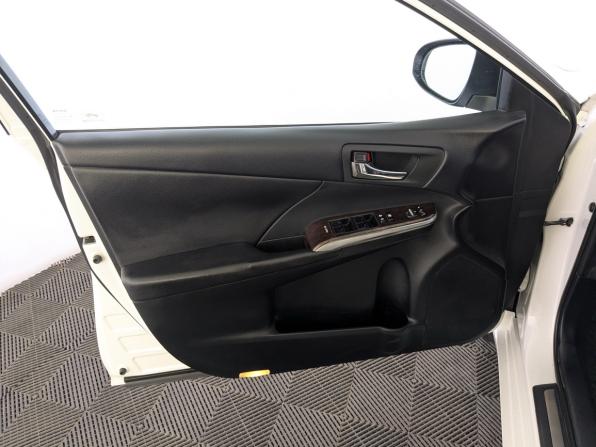 Toyota Camry VII (XV50) Рестайлинг 2 с пробегом 2018 года, цена 2 450 000 рублей, 182730 км, седан, Автокод Объявления