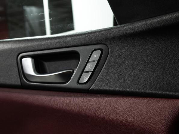 Kia Optima IV Рестайлинг с пробегом 2018 года, цена 1 779 700 рублей, 102055 км, седан, Автокод Объявления