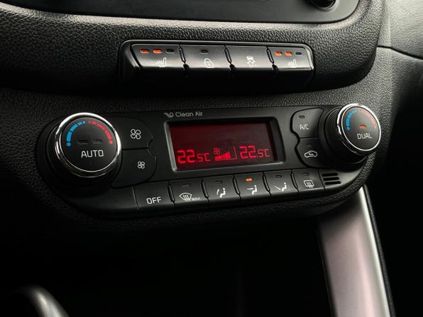 Kia Ceed II с пробегом 2014 года, цена 981 500 рублей, 170253 км, хэтчбек, Автокод Объявления