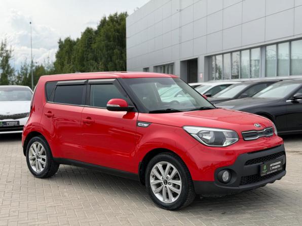 Kia Soul II Рестайлинг с пробегом 2018 года, цена 1 400 000 рублей, 118095 км, хэтчбек, Автокод Объявления