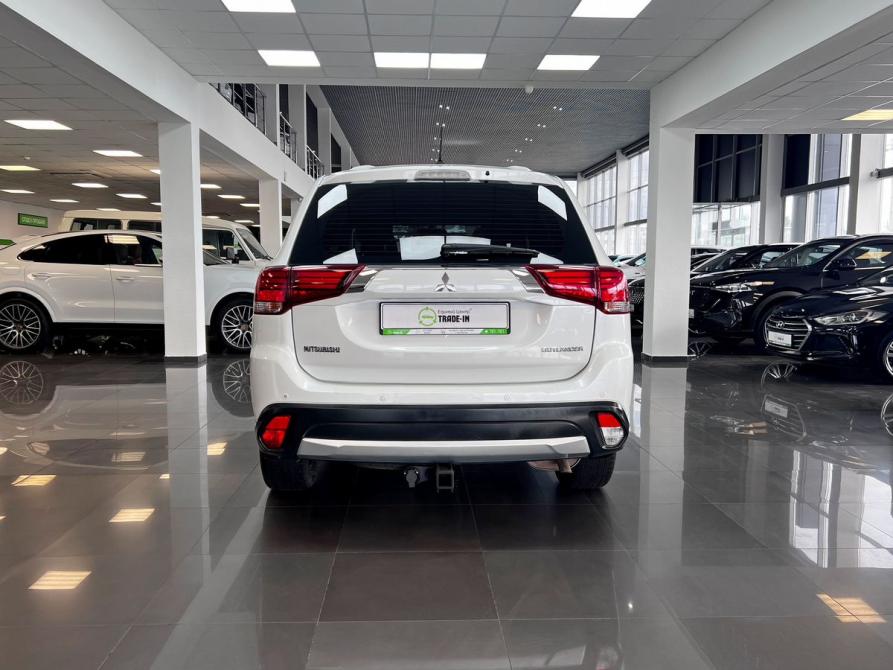 Mitsubishi Outlander III Рестайлинг 2 Тверь  - изображение 4