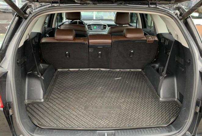 Kia Sorento II Рестайлинг с пробегом 2017 года, цена 2 160 000 рублей, 175044 км, внедорожник, Автокод Объявления