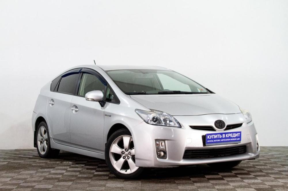 Toyota Prius III (XW30) Сургут  - изображение 1