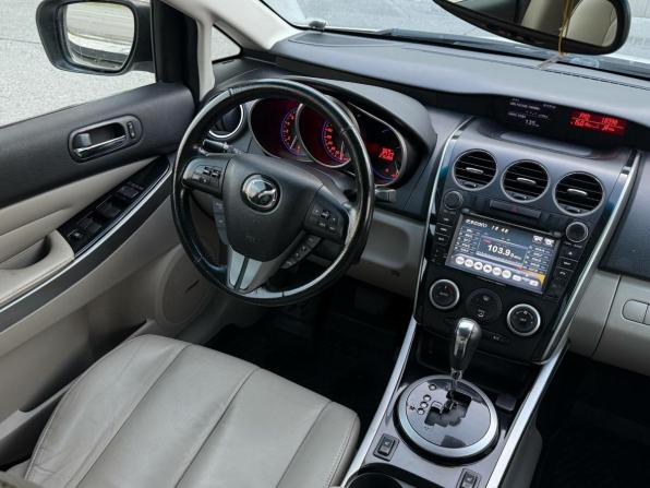 Mazda CX-7 I Рестайлинг с пробегом 2011 года, цена 950 000 рублей, 216396 км, внедорожник, Автокод Объявления