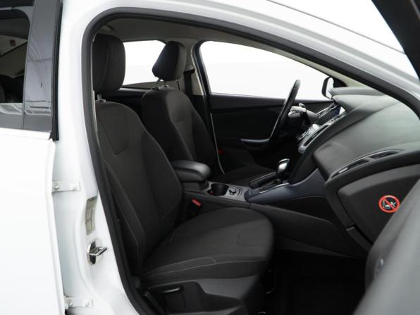 Ford Focus III с пробегом 2014 года, цена 949 046 рублей, 155167 км, седан, Автокод Объявления