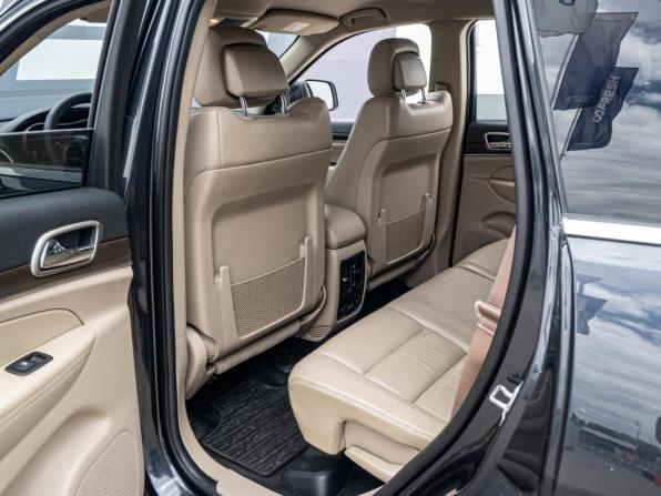 Jeep Grand Cherokee IV (WK2) Рестайлинг с пробегом 2014 года, цена 2 799 000 рублей, 180064 км, внедорожник, Автокод Объявления