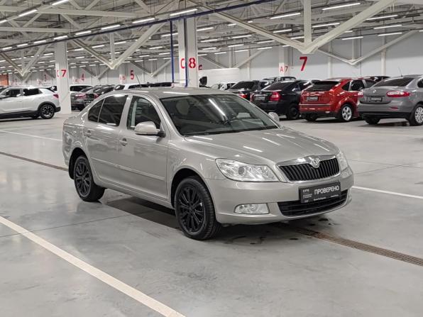 Skoda Octavia II (A5) Рестайлинг с пробегом 2011 года, цена 950 000 рублей, 161343 км, лифтбек, Автокод Объявления
