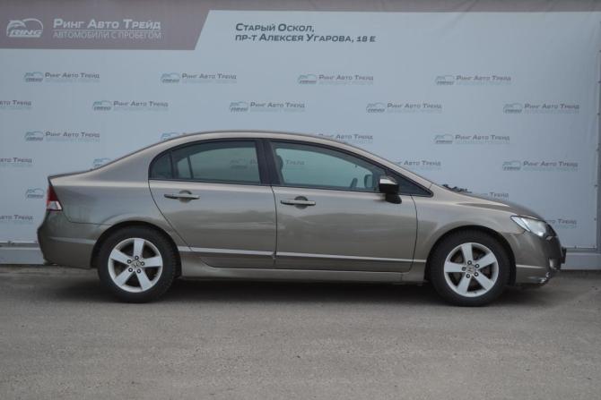 Honda Civic VIII с пробегом 2008 года, цена 570 000 рублей, 252602 км, седан, Автокод Объявления