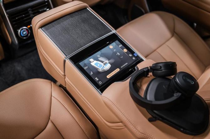 Новый Land Rover Range Rover V 2025 года, цена 23 490 000 рублей, внедорожник, Автокод Объявления