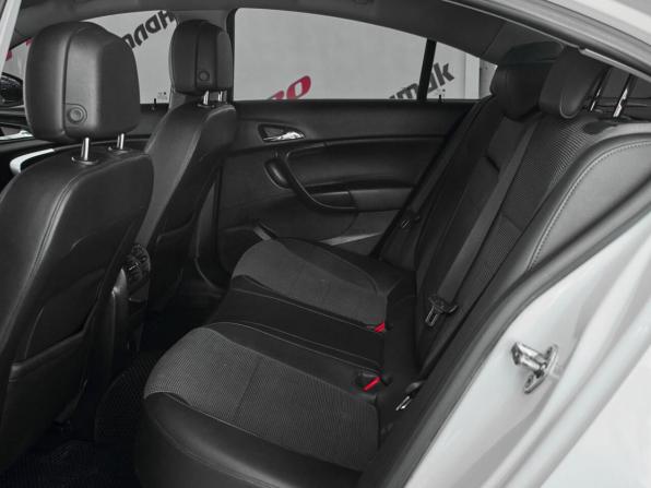 Opel Insignia I с пробегом 2013 года, цена 920 000 рублей, 198024 км, седан, Автокод Объявления