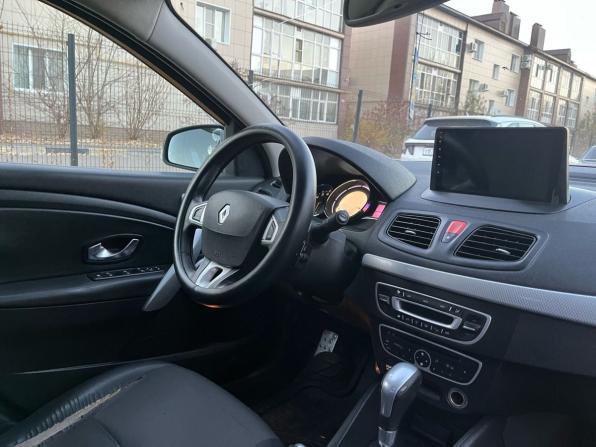 Renault Fluence I с пробегом 2011 года, цена 690 000 рублей, 224000 км, седан, Автокод Объявления