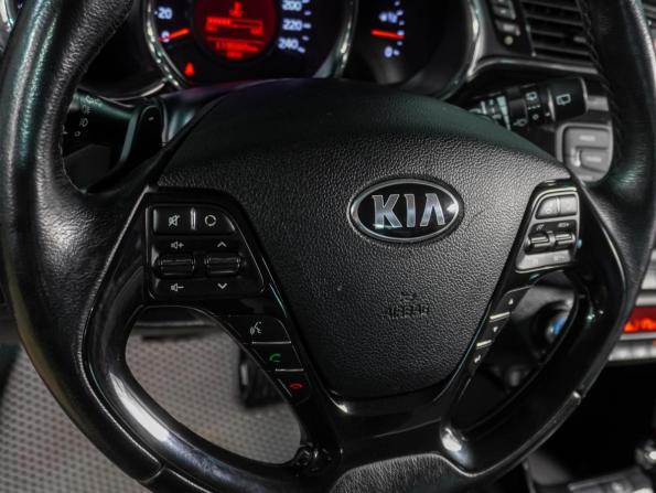 Kia Ceed II Рестайлинг с пробегом 2016 года, цена 1 349 000 рублей, 119588 км, хэтчбек, Автокод Объявления