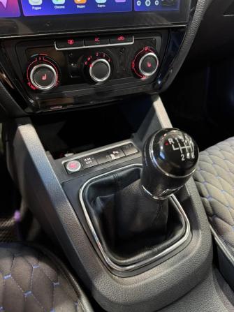 Volkswagen Jetta SportWagen с пробегом 2011 года, цена 769 000 рублей, 247973 км, универсал, Автокод Объявления