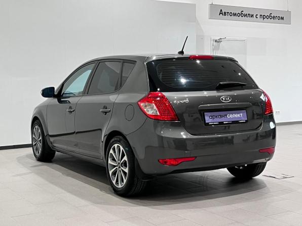 Kia Ceed I Рестайлинг с пробегом 2012 года, цена 786 000 рублей, 226100 км, хэтчбек, Автокод Объявления