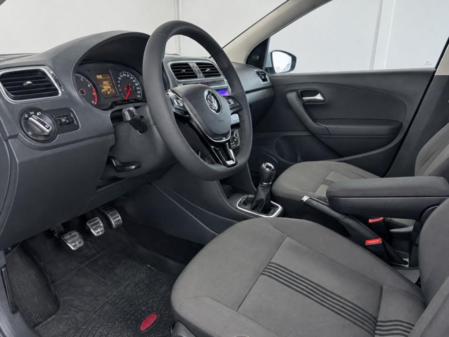 Volkswagen Polo V Рестайлинг Уфа  - изображение 8