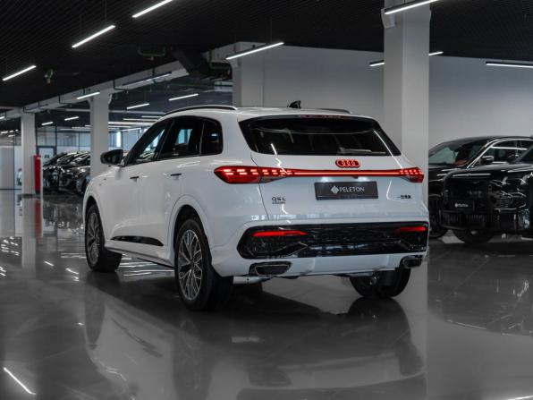 Audi Q5 III (GU) с пробегом 2026 года, цена 6 450 000 рублей, 51 км, внедорожник, Автокод Объявления