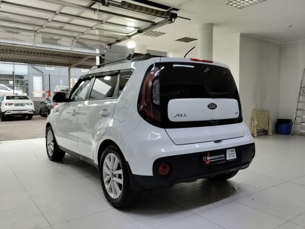 Kia Soul II Рестайлинг с пробегом 2017 года, цена 1 610 000 рублей, 74127 км, хэтчбек, Автокод Объявления