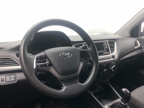 Hyundai Solaris II Рестайлинг с пробегом 2020 года, цена 1 049 000 рублей, 141113 км, седан, Автокод Объявления