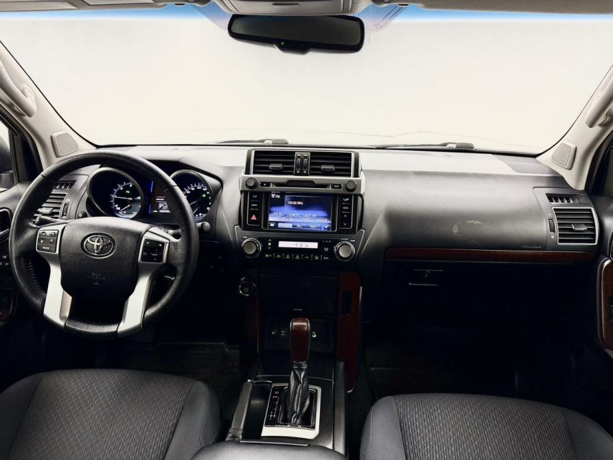 Toyota Land Cruiser Prado 150 Series Рестайлинг 1 Вологда  - изображение 18
