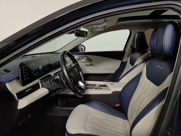 Chery Arrizo 8 с пробегом 2023 года, цена 1 870 000 рублей, 89000 км, седан, Автокод Объявления