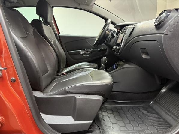 Renault Kaptur I с пробегом 2016 года, цена 1 650 000 рублей, 66000 км, внедорожник, Автокод Объявления