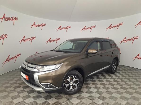 Mitsubishi Outlander III Рестайлинг 3 с пробегом 2018 года, цена 1 799 000 рублей, 158208 км, внедорожник, Автокод Объявления
