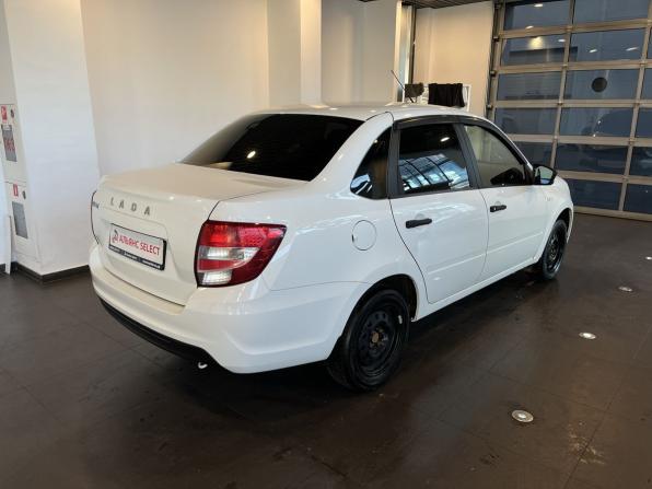 Lada (ВАЗ) Granta I Рестайлинг с пробегом 2021 года, цена 575 000 рублей, 111887 км, седан, Автокод Объявления