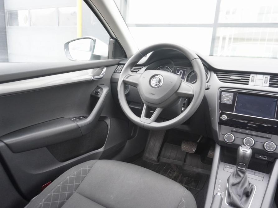 Skoda Octavia III (A7) Рестайлинг Москва  - изображение 13