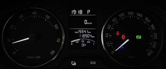 Skoda Rapid I с пробегом 2014 года, цена 1 080 000 рублей, 118903 км, лифтбек, Автокод Объявления