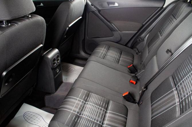 Volkswagen Tiguan I Рестайлинг с пробегом 2016 года, цена 1 499 000 рублей, 242000 км, внедорожник, Автокод Объявления