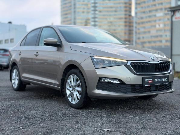 Skoda Rapid II с пробегом 2020 года, цена 1 395 000 рублей, 141579 км, лифтбек, Автокод Объявления
