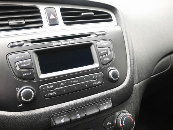 Kia Ceed II с пробегом 2012 года, цена 929 000 рублей, 196192 км, универсал, Автокод Объявления