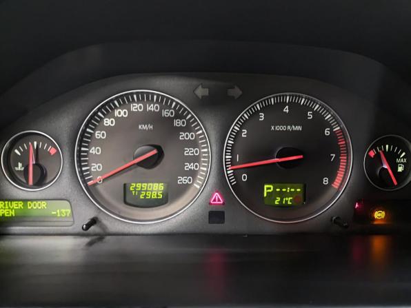 Volvo XC90 I Рестайлинг с пробегом 2006 года, цена 950 000 рублей, 299090 км, внедорожник, Автокод Объявления
