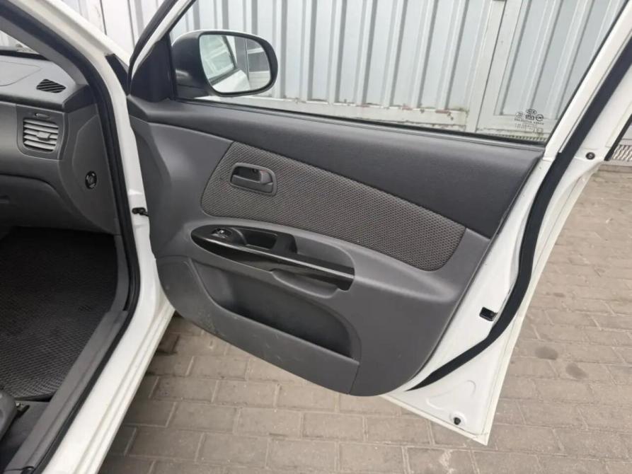 Kia Rio II Рестайлинг Ростов-на-Дону  - изображение 19
