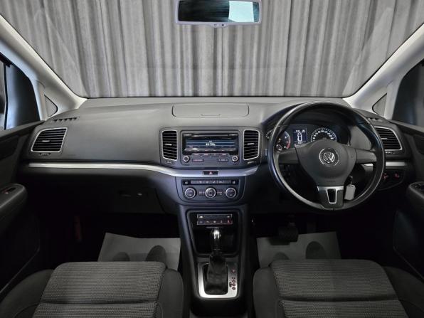 Volkswagen Sharan II с пробегом 2012 года, цена 999 000 рублей, 161366 км, минивэн, Автокод Объявления